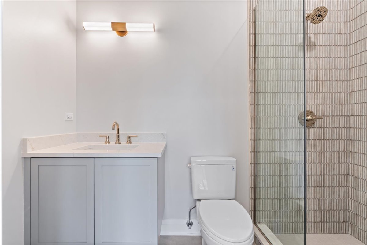 3036 North Sheffield Avenue, Unit 3 Chicago, IL 60657 - Photo 28 of 35