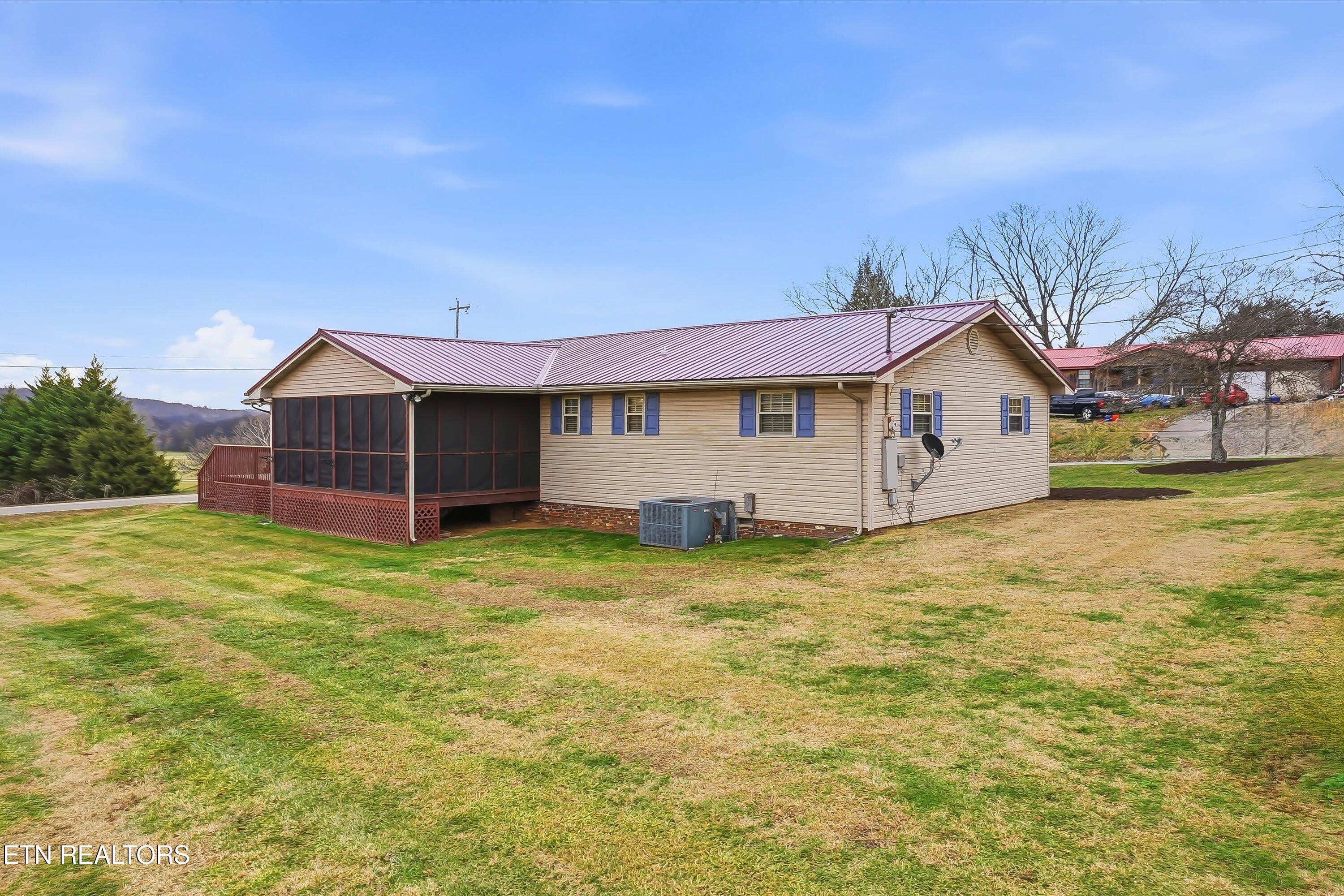 1001 Hitch Road Maryville, TN 37804 - Photo 27 of 30 Rear Exterior