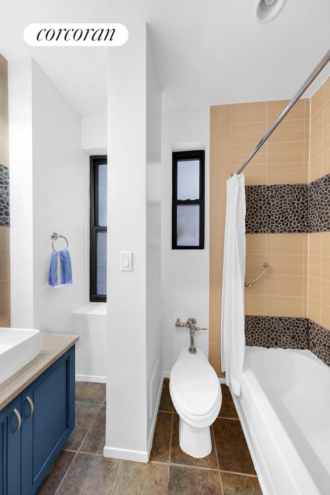 241 West 108th Street, Unit 1C Manhattan, NY 10025 - Photo 7 of 11