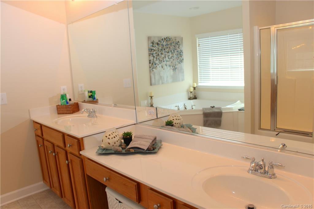 2014 Pin Hook Road Charlotte, NC 28215 - Photo 19 of 24 Gallery Image 19