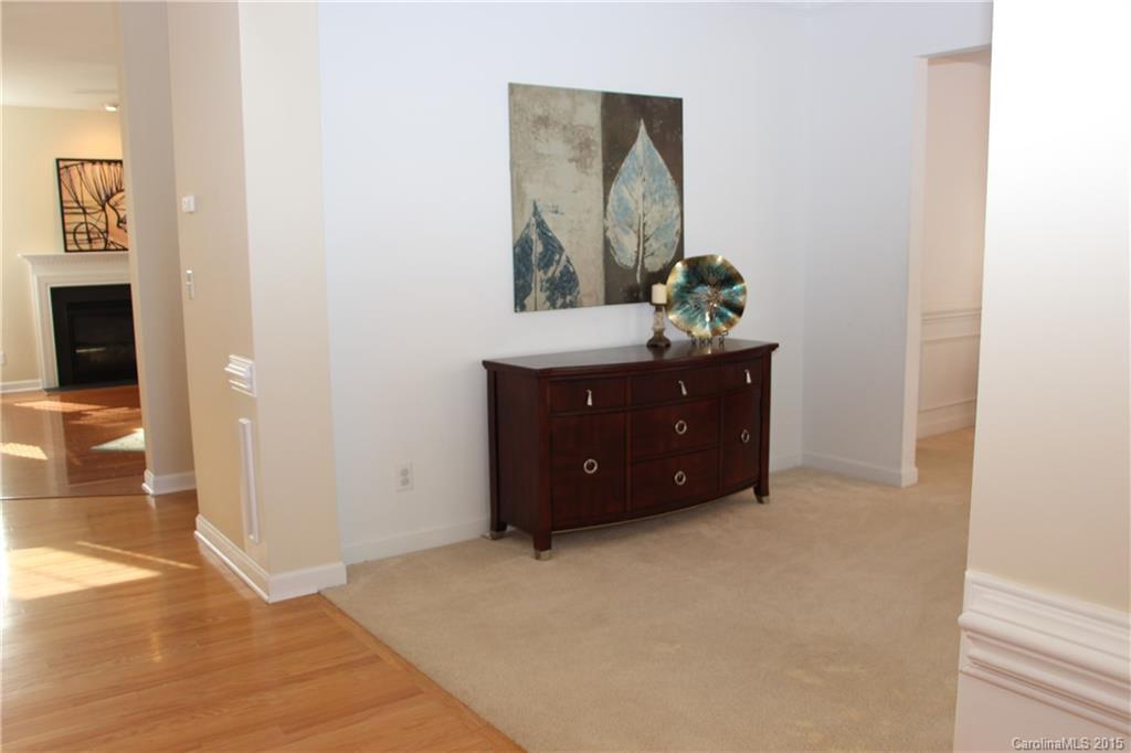 2014 Pin Hook Road Charlotte, NC 28215 - Photo 4 of 24 Gallery Image 4