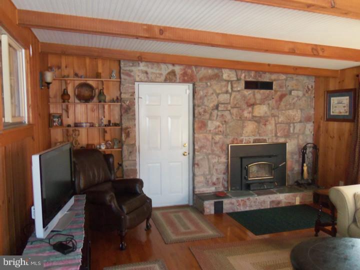 5558 Susan Road, Unit ROAD Coopersburg, PA 18036 - Photo 4 of 10 Gallery Image 4