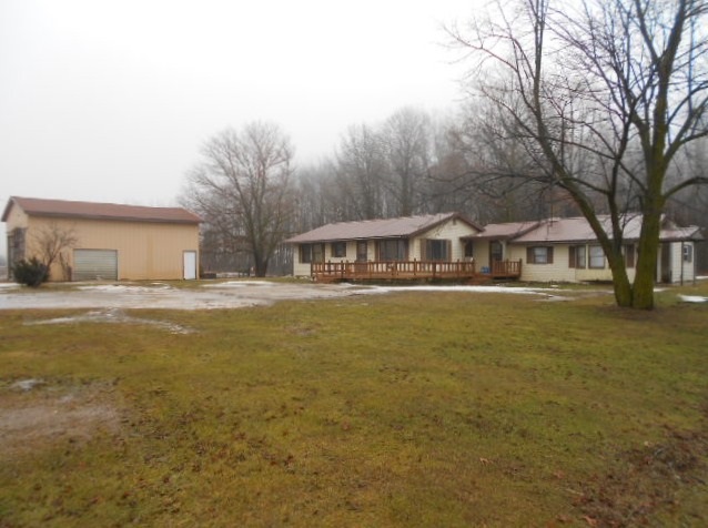 2455 South Pingree Road Ithaca, MI 48847 - Photo 20 of 22 1842197-19.JPG