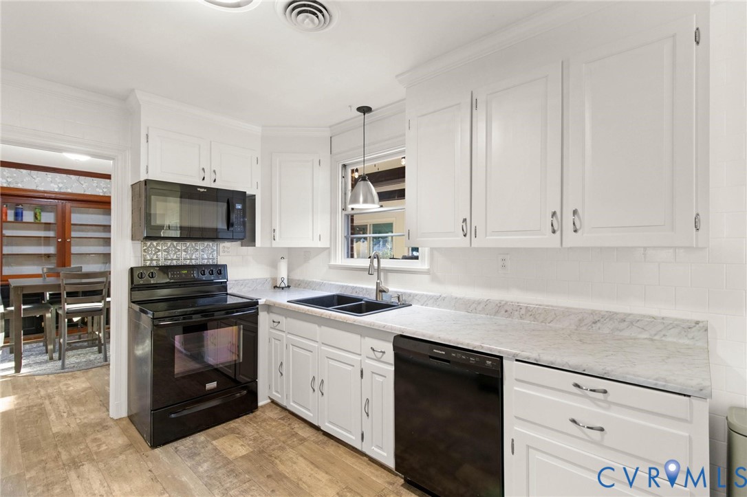 12324 Windsor Road Chester, VA 23831 - Photo 18 of 48