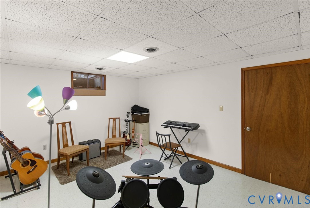 12324 Windsor Road Chester, VA 23831 - Photo 37 of 48