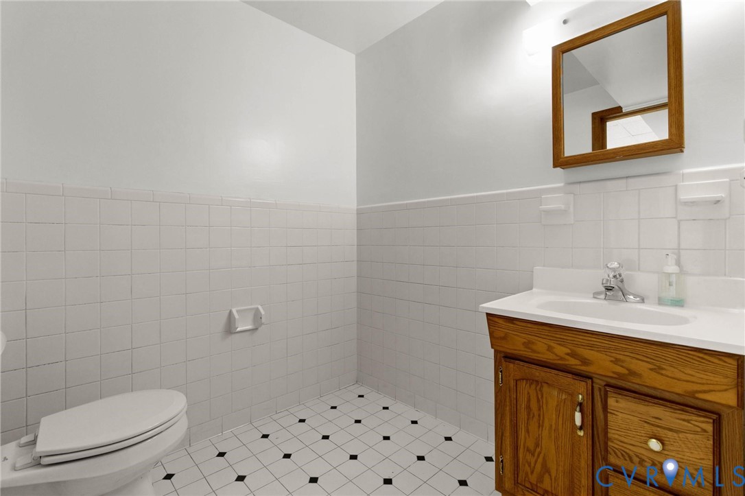 12324 Windsor Road Chester, VA 23831 - Photo 38 of 48