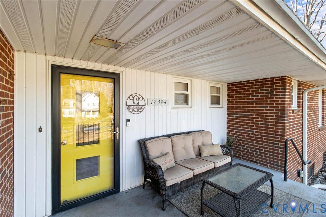 12324 Windsor Road Chester, VA 23831 - Photo 6 of 48