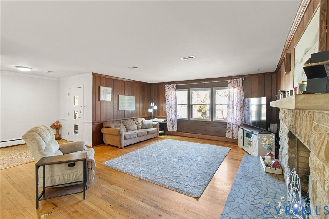 12324 Windsor Road Chester, VA 23831 - Photo 10 of 48