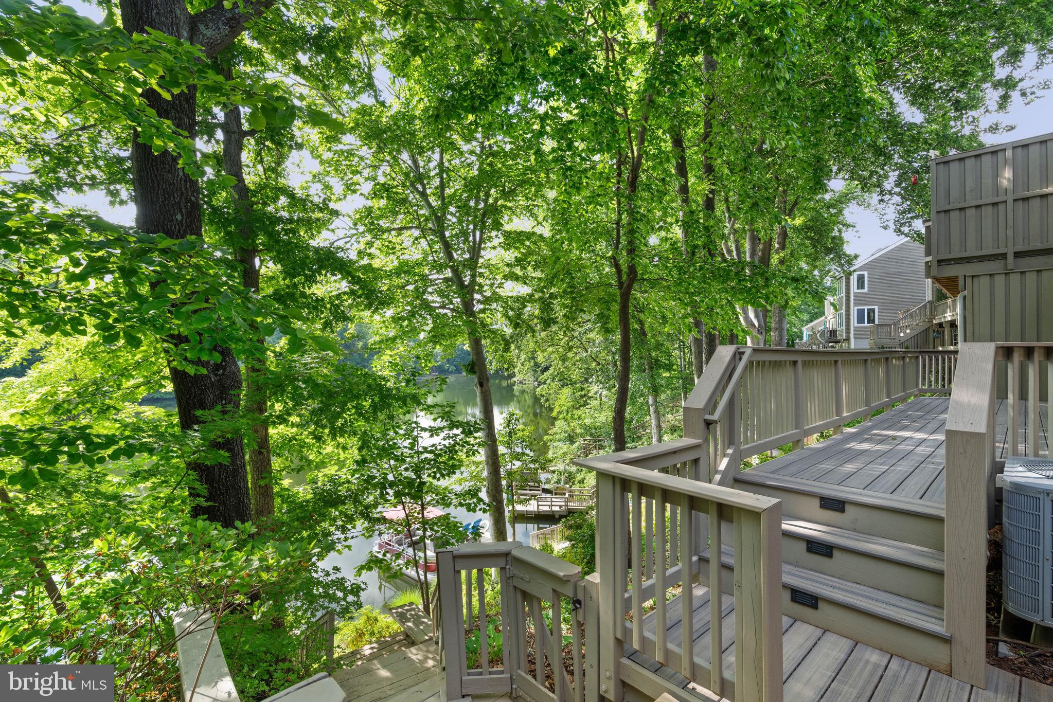 4752 Timber Ridge Drive Montclair, VA 22025 - Photo 58 of 72 Deck