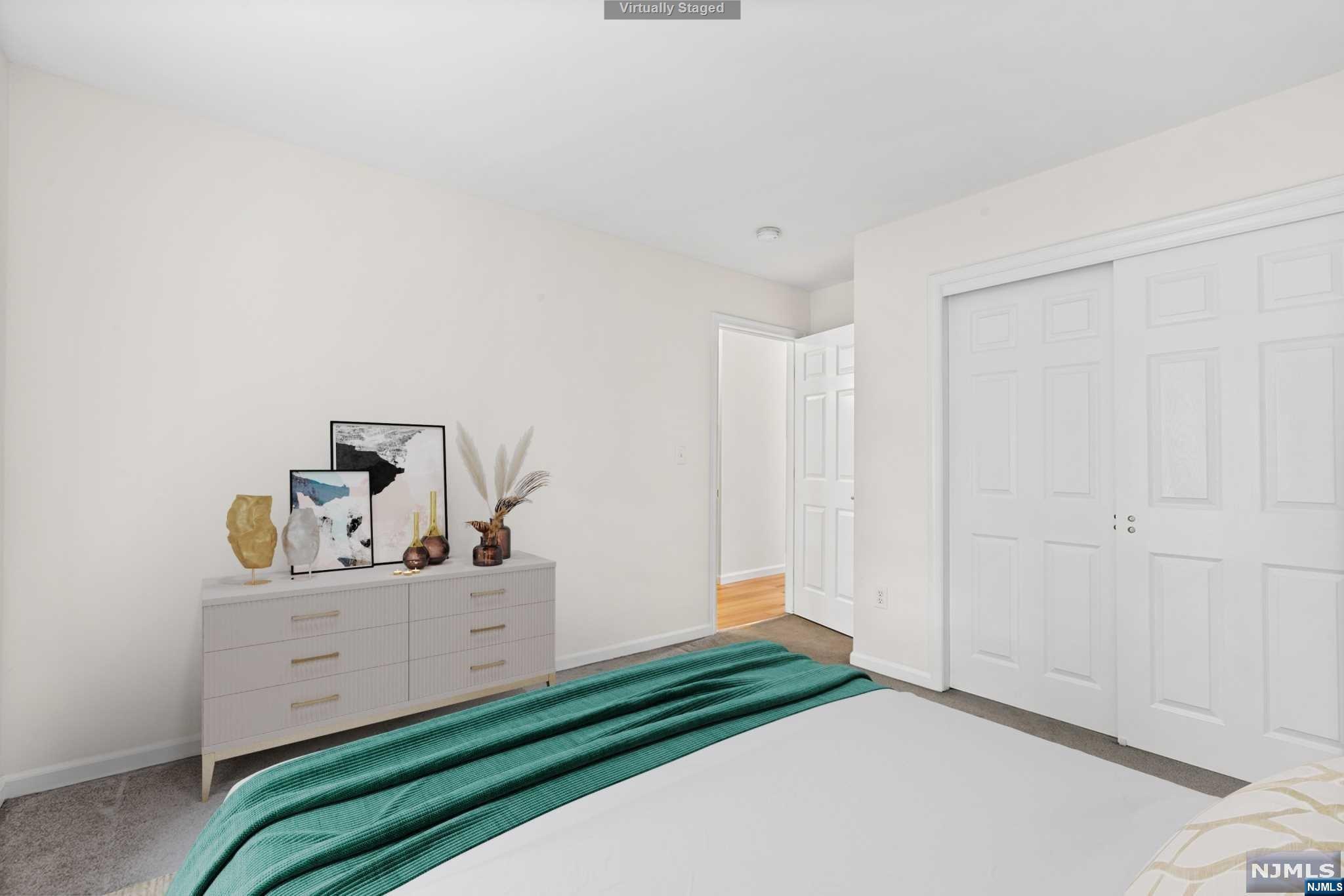 15 Zabriskie Street, Unit 1505 Hackensack, NJ 07601 - Photo 13 of 24