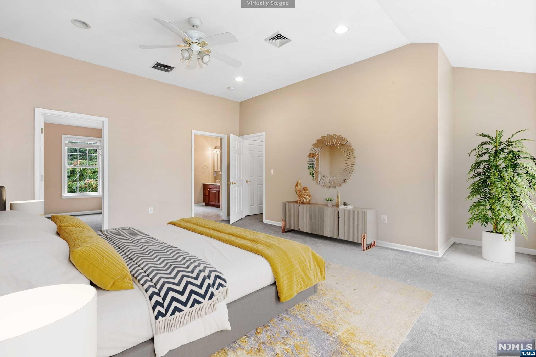 15 Zabriskie Street, Unit 1505 Hackensack, NJ 07601 - Photo 18 of 24