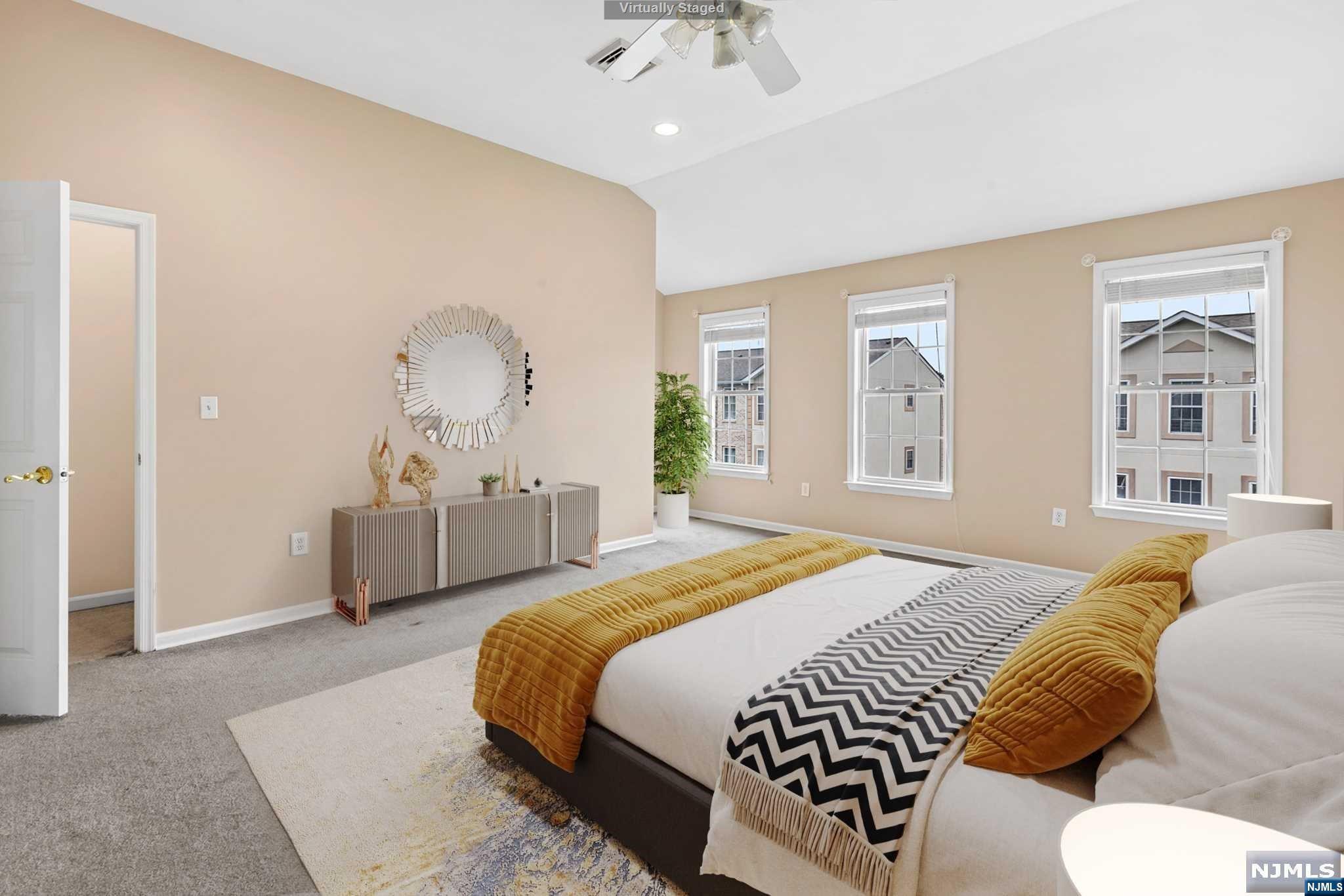 15 Zabriskie Street, Unit 1505 Hackensack, NJ 07601 - Photo 19 of 24