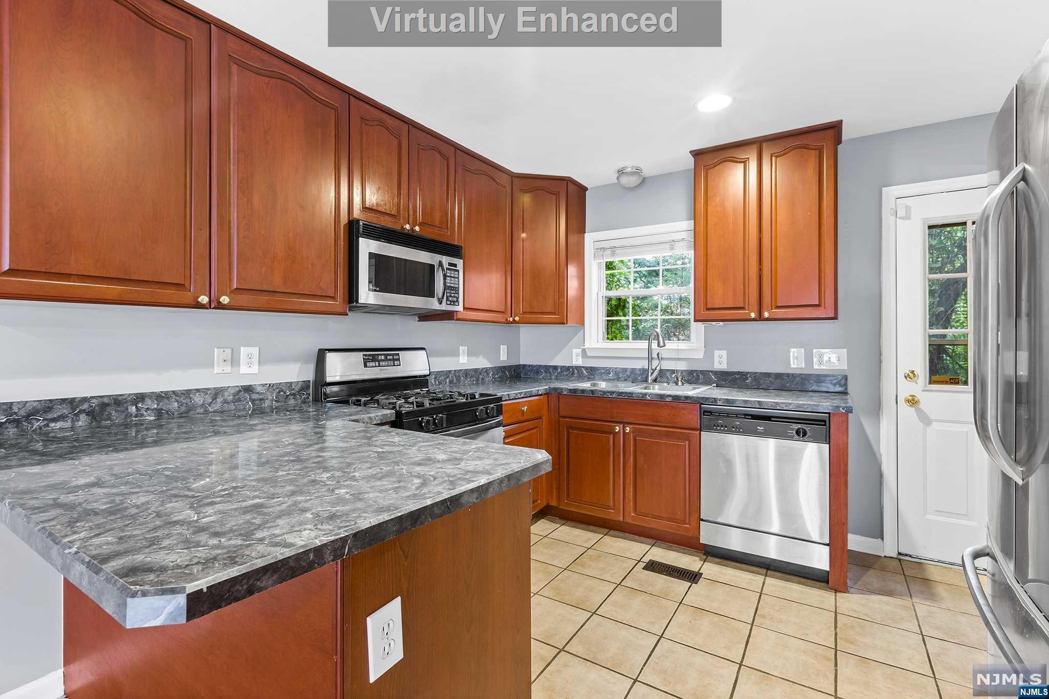 15 Zabriskie Street, Unit 1505 Hackensack, NJ 07601 - Photo 7 of 24