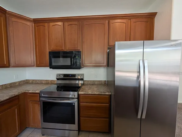 $2,100 | 3664 East Sebastian Lane, Gilbert, AZ 85297