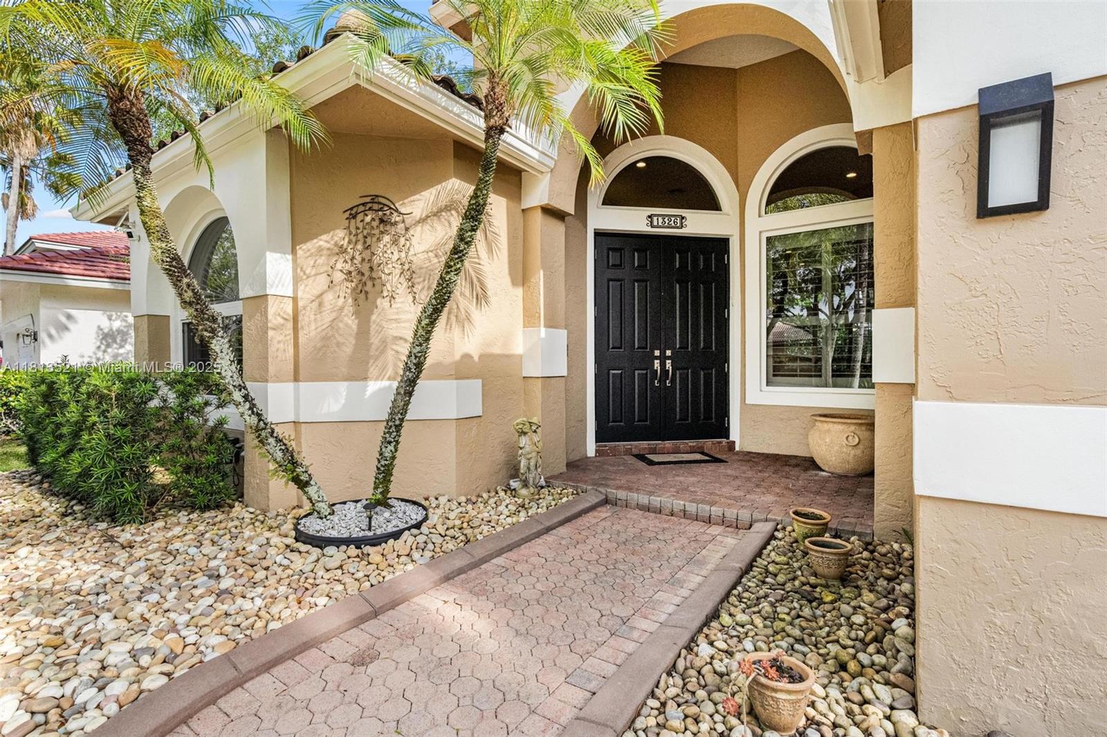 1326 Ginger Circle Weston, FL 33326 - Photo 9 of 59