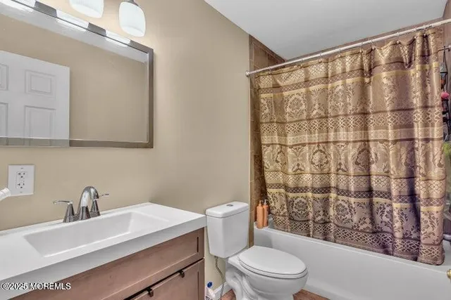 $759,000 | 1240 Broadway Boulevard, Toms River, NJ 08757