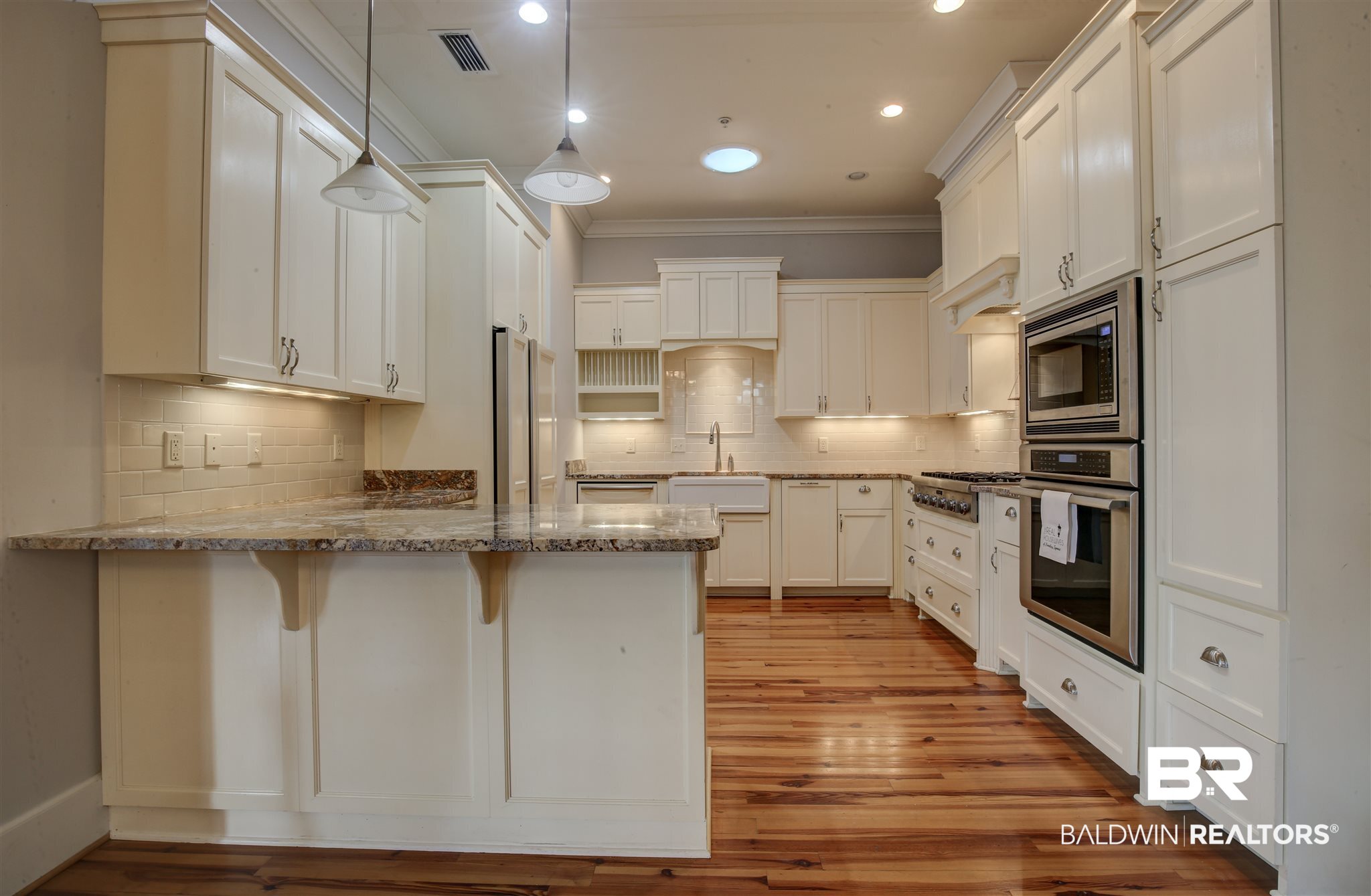 9 Founders Drive Fairhope, AL 36532 - Photo 15 of 30 Kitchen