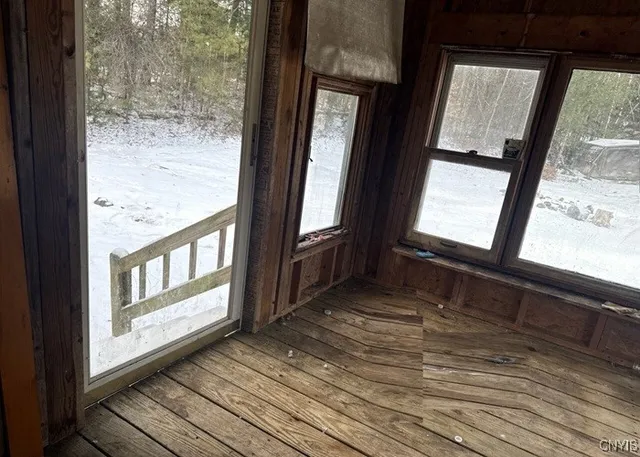 $155,600 | 92 Collignon Lane, Johnsburg, NY 12843