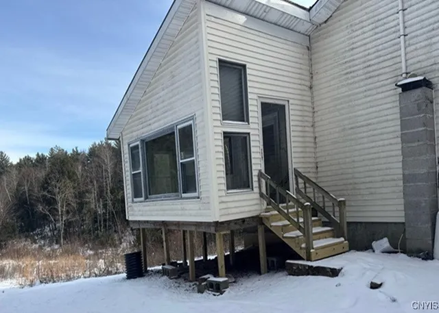 $155,600 | 92 Collignon Lane, Johnsburg, NY 12843