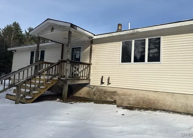 $155,600 | 92 Collignon Lane, Johnsburg, NY 12843