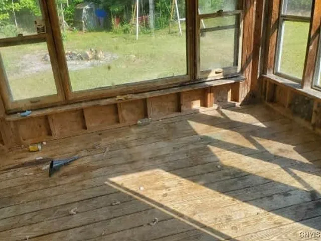 $155,600 | 92 Collignon Lane, Johnsburg, NY 12843