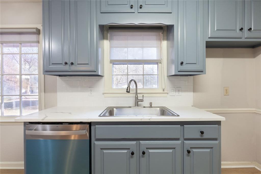 390 Tidwell Road Alpharetta, GA 30004 - Photo 5 of 23