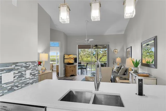 $349,000 | 278 Newport Drive, Unit 207, Naples, FL 34114