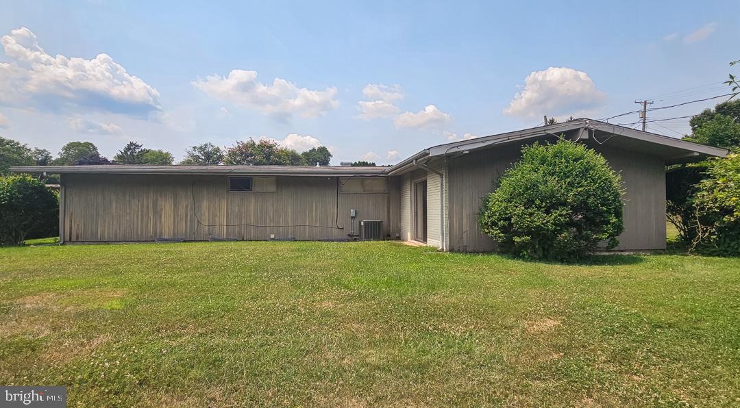 3408 Manor Hill Road Baltimore, MD 21208 - Photo 10 of 50 Gallery Image 10