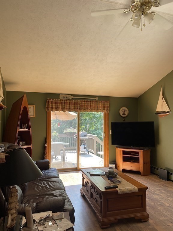 424 Baldwinville Road Templeton, MA 01468 - Photo 7 of 29 Gallery Image 7