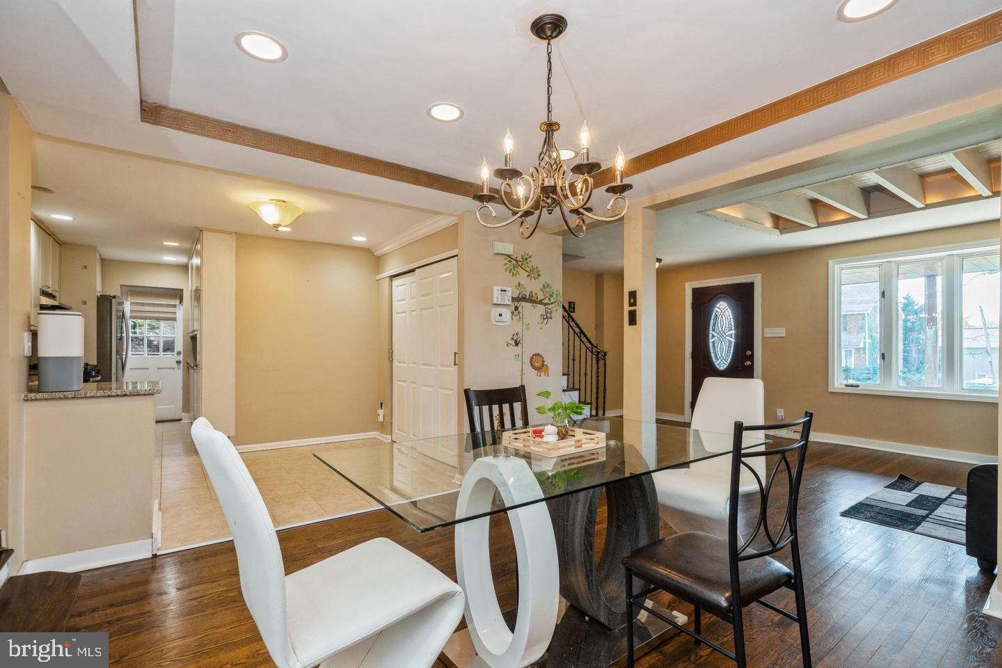 289 Friendship Road Drexel Hill, PA 19026 - Photo 6 of 21