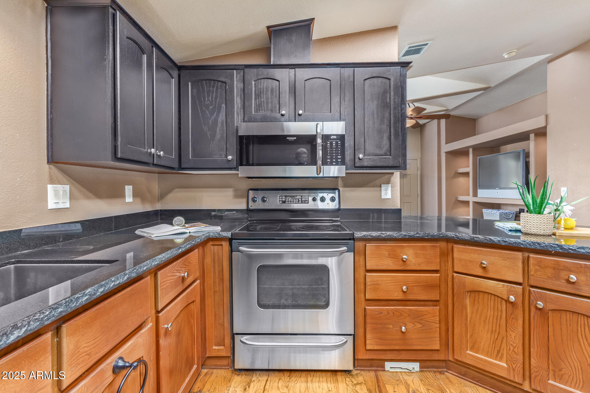 3301 South Goldfield Road, Unit 1017 Apache Junction, AZ 85119 - Photo 5 of 56 3301 S Goldfield Rd Unit 1017