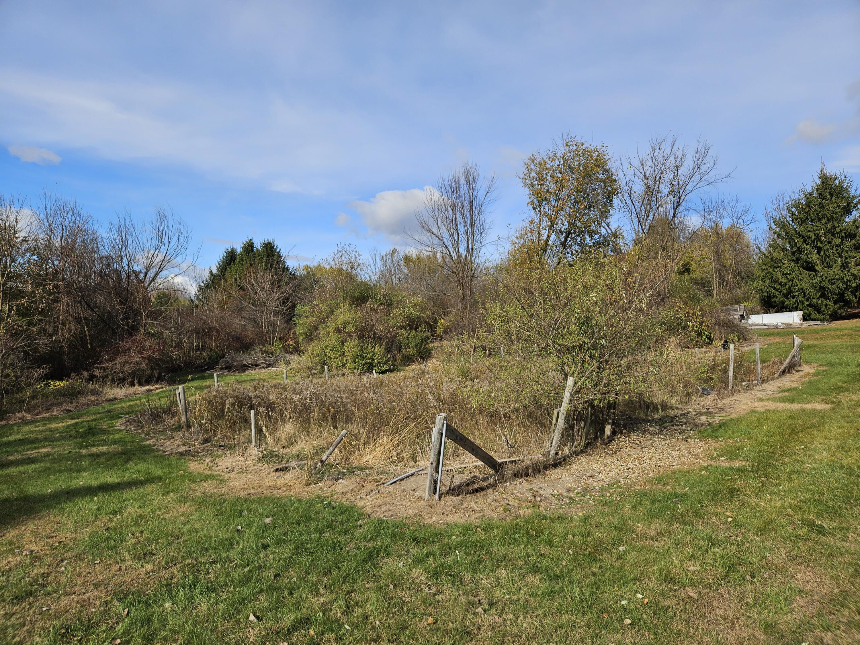 10.6-acres Davis Lake Road Lapeer, MI 48446 - Photo 3 of 7 20251031_123155