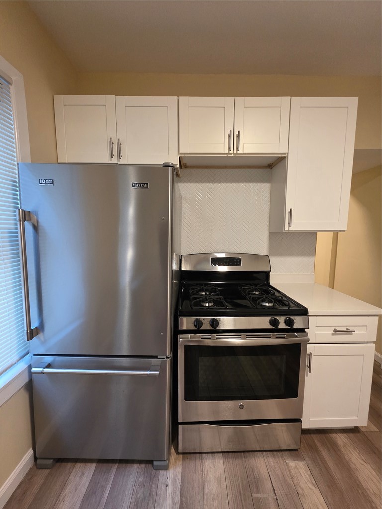 28 Carver Street Pawtucket, RI 02860 - Photo 4 of 37