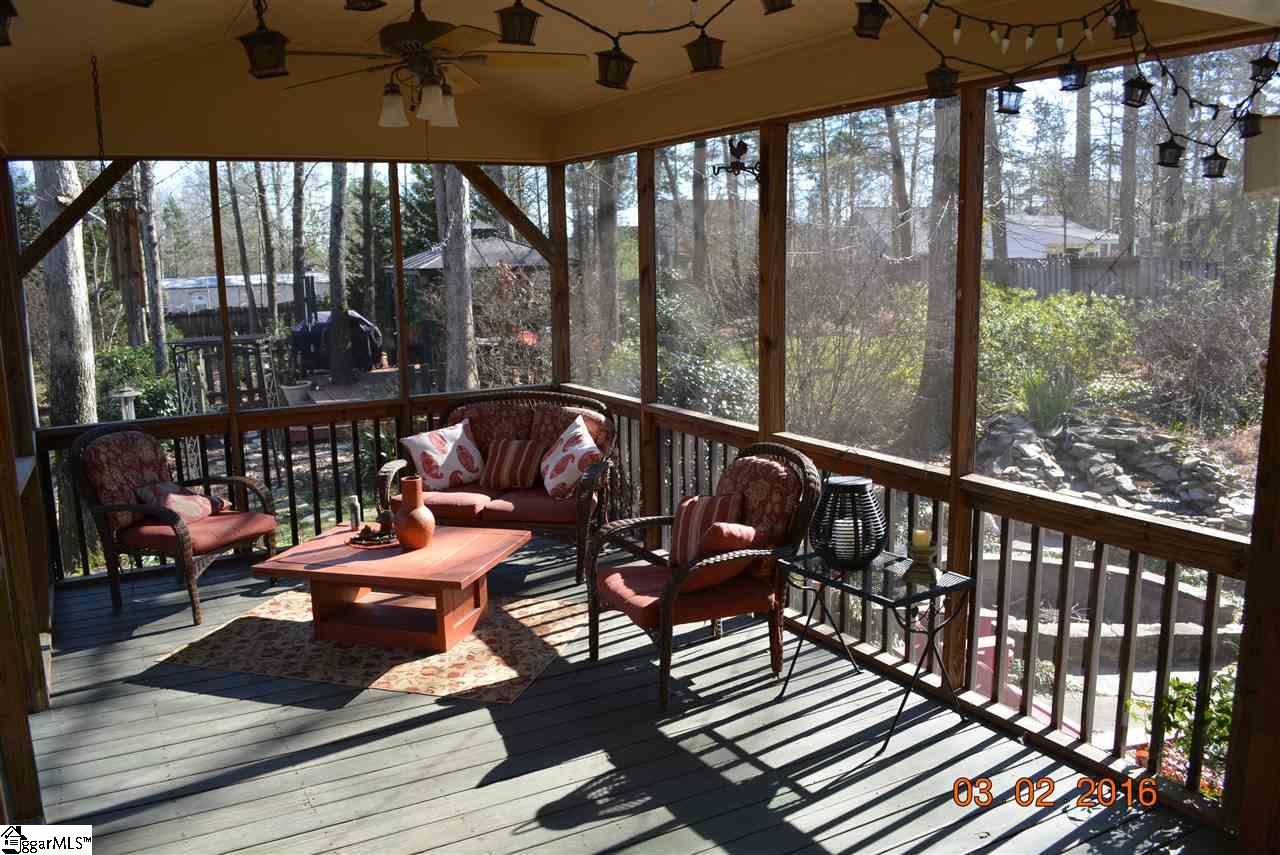 323 Shadow Ridge Circle Simpsonville, SC 29681 - Photo 13 of 36 Gallery Image 13