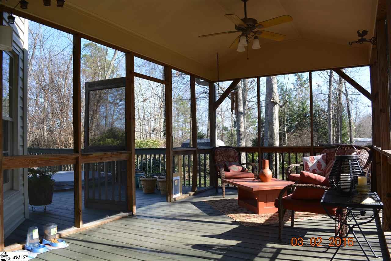 323 Shadow Ridge Circle Simpsonville, SC 29681 - Photo 14 of 36 Gallery Image 14