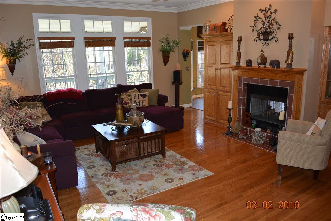 323 Shadow Ridge Circle Simpsonville, SC 29681 - Photo 17 of 36 Gallery Image 17