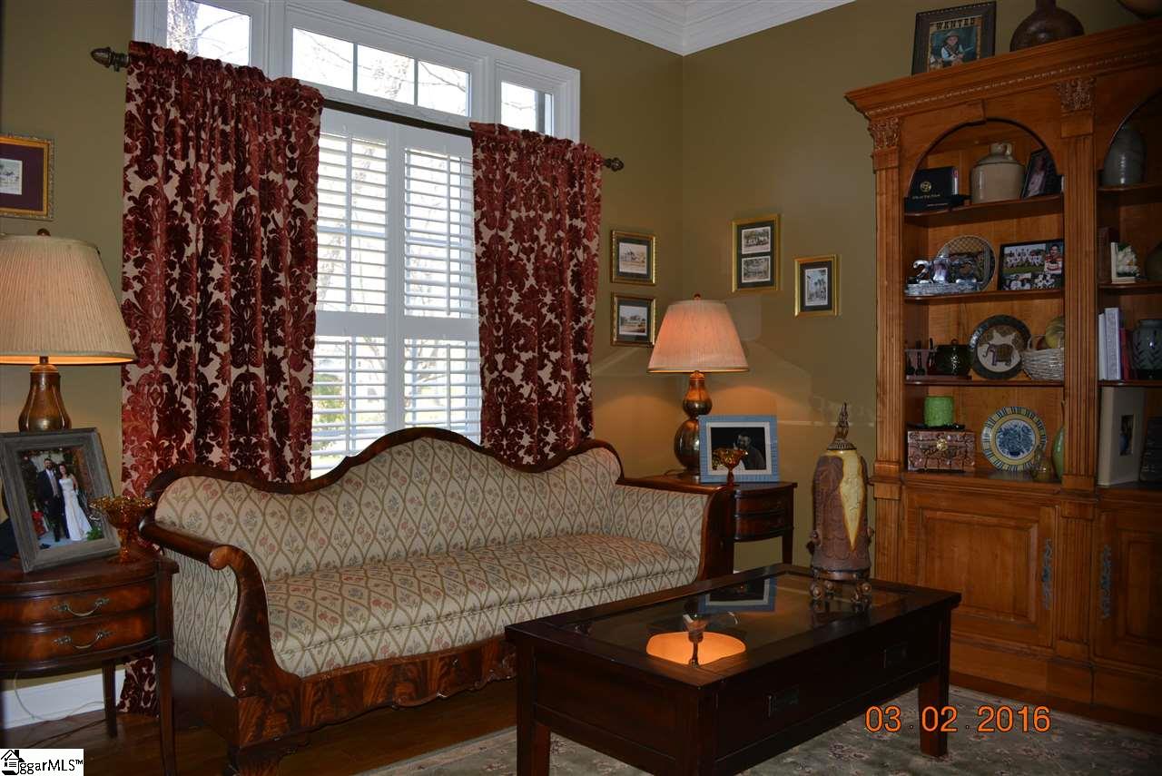323 Shadow Ridge Circle Simpsonville, SC 29681 - Photo 18 of 36 Gallery Image 18