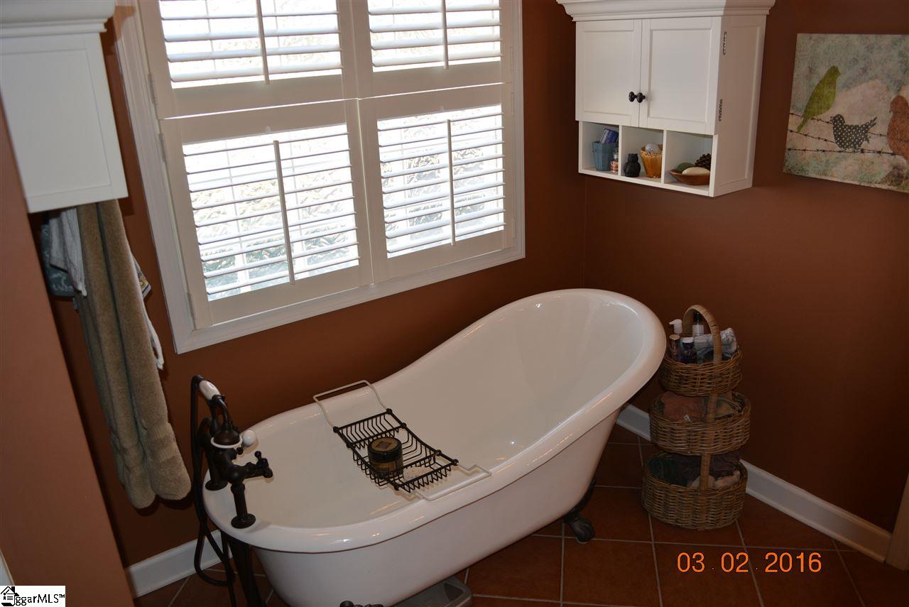 323 Shadow Ridge Circle Simpsonville, SC 29681 - Photo 23 of 36 Gallery Image 23
