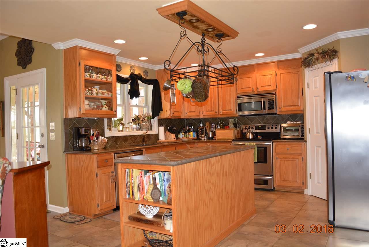 323 Shadow Ridge Circle Simpsonville, SC 29681 - Photo 25 of 36 Gallery Image 25