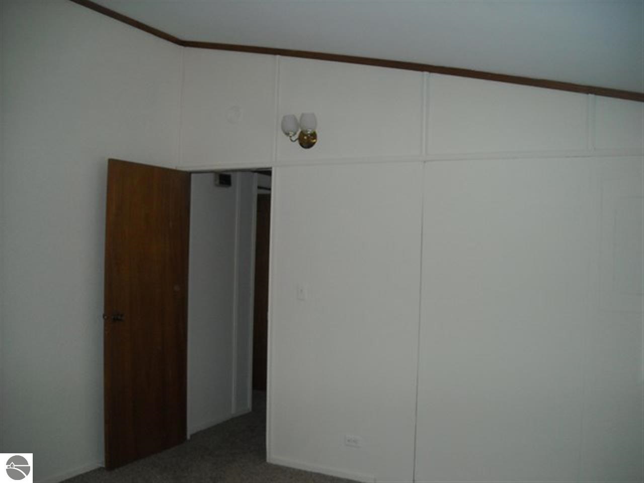 6679 Putney Road Arcadia, MI 49613 - Photo 18 of 25 1781436-17.JPG