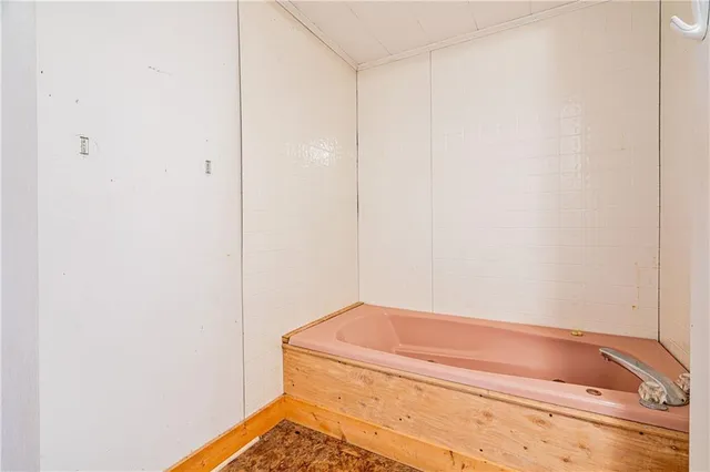 $124,900 | 36165 Walker Road North, Walker, LA 70785