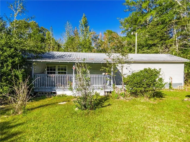 $124,900 | 36165 Walker Road North, Walker, LA 70785