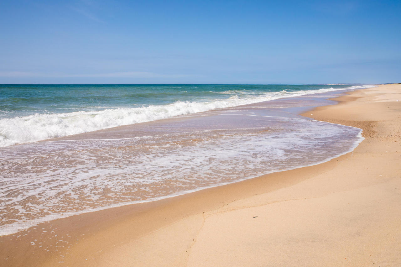 50 Oyster Watcha Road Edgartown, MA 02539 - Photo 18 of 27 a view of a room with wooden floor