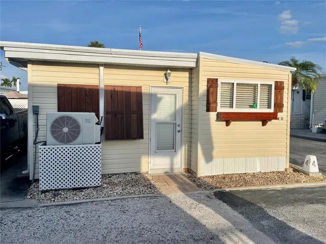 $199,000 | 3710 Gulf Of Mexico Drive, Unit E11, Longboat Key, FL 34228