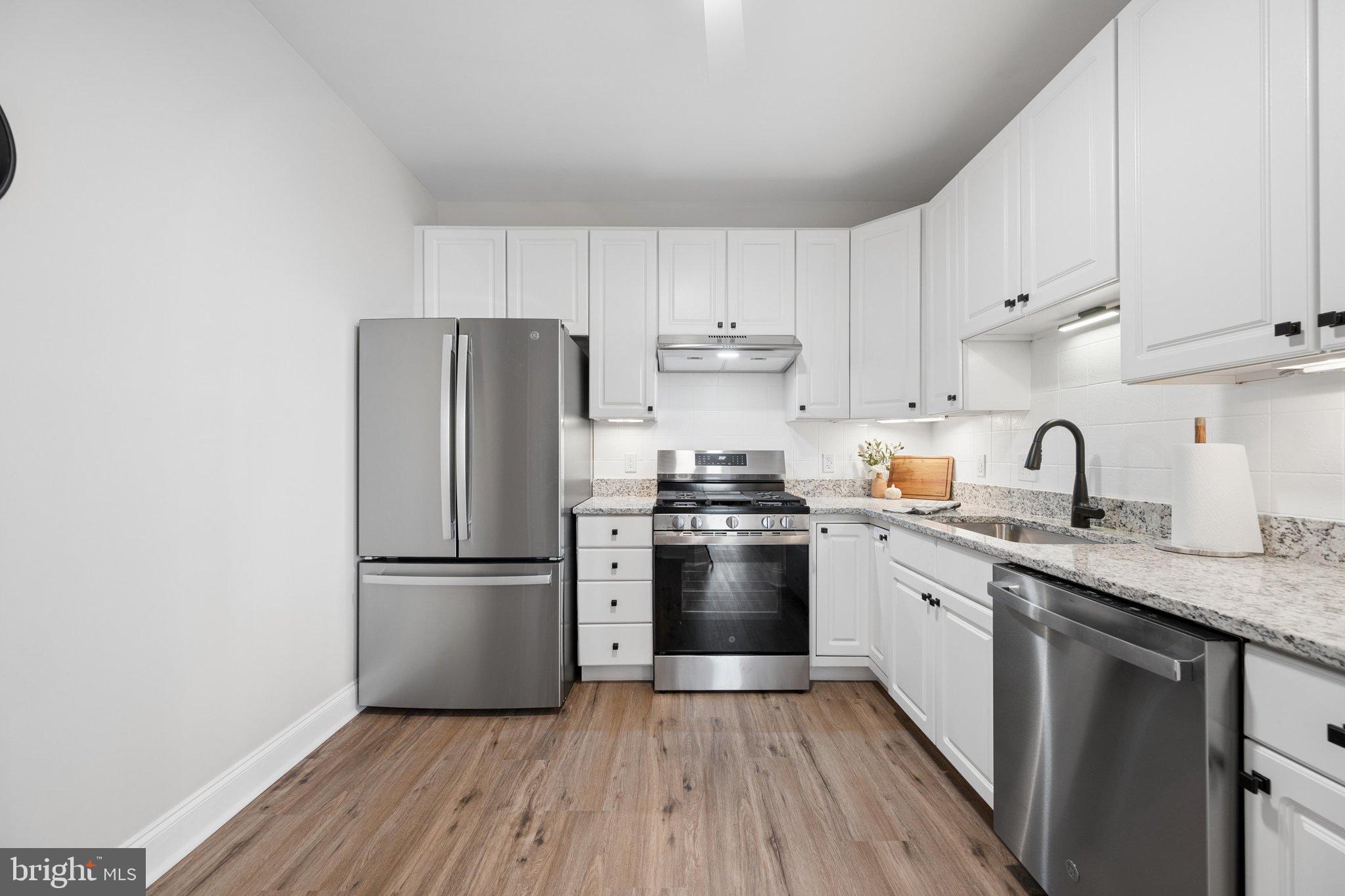 2250 Bear Den Road, Unit 207 Frederick, MD 21701 - Photo 34 of 119 Kitchen