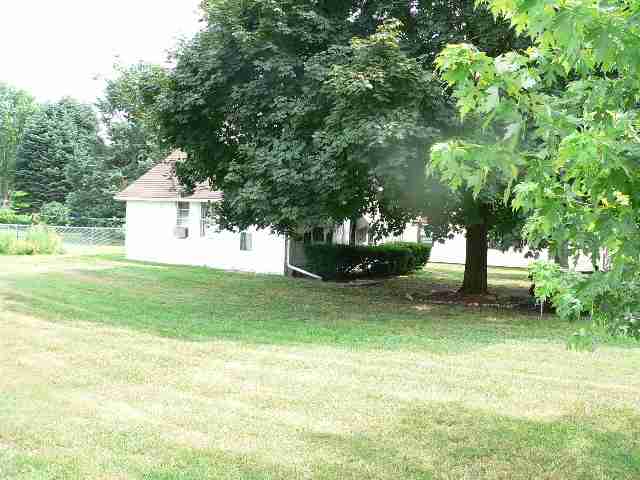 208 South Locust Street Lacon, IL 61540 - Photo 6 of 8 Gallery Image 6