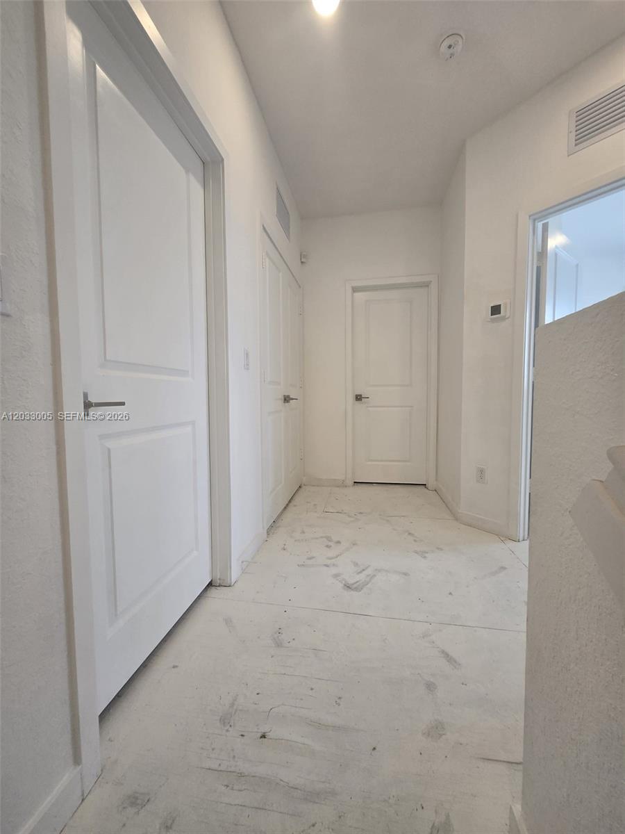 862 Southeast 17 Street, Unit 862 Homestead, FL 33034 - Photo 15 of 39 a view of room
