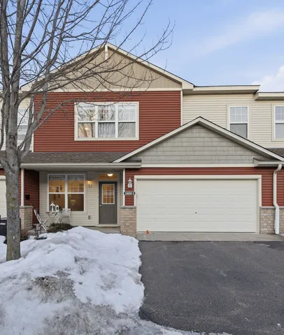 $225,000 | 15652 Emerald Drive North, Unit 3, Hugo, MN 55038