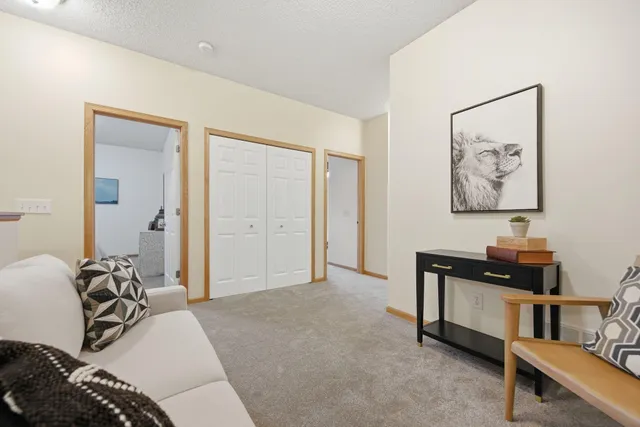 $225,000 | 15652 Emerald Drive North, Unit 3, Hugo, MN 55038