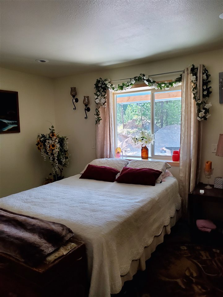 11221 Deer Valley Road Newport, WA 99156 - Photo 8 of 20 Gallery Image 8